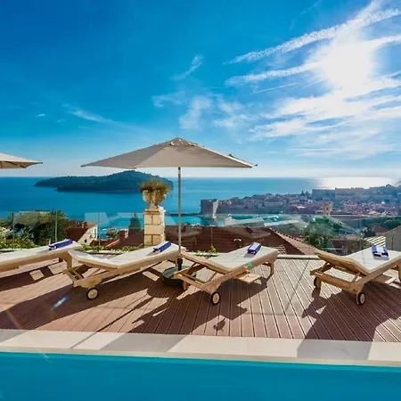 Vega - Three Bedroom With Swimming Pool And Sea View Διαμέρισμα Ντουμπρόβνικ